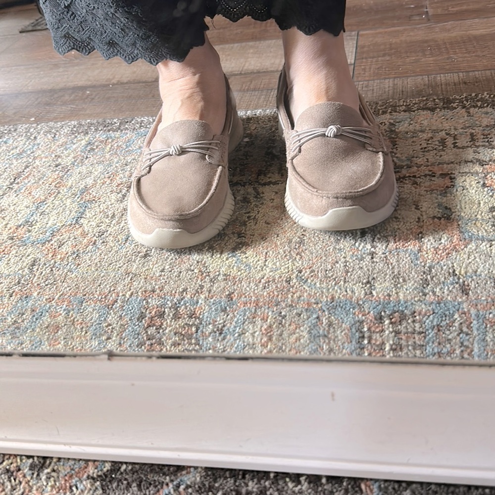 Skechers Air-Coold Memory Foam Beige Shoes
